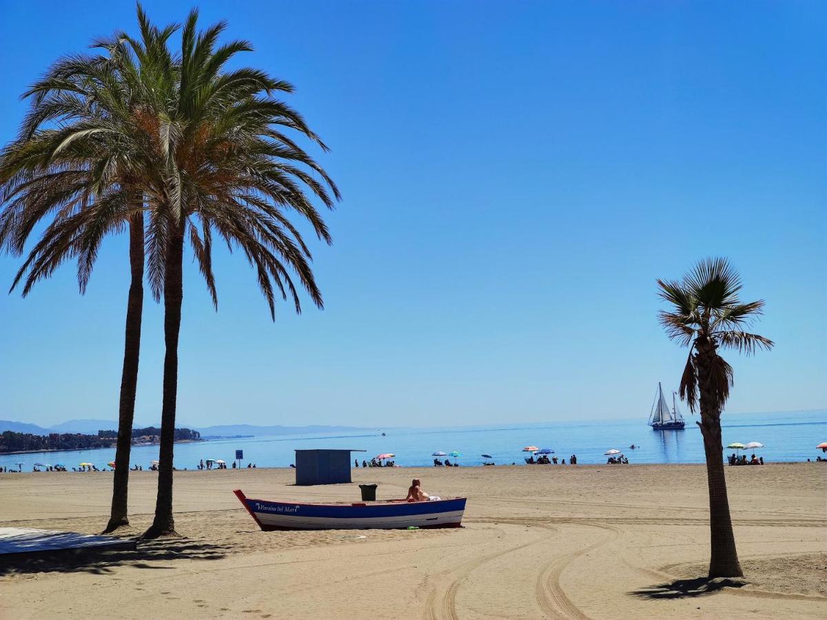 Spacious Beachfront Town House In Estepona With Fully Equipped Kitchen, Pools, Garden, Sea View 外观 照片